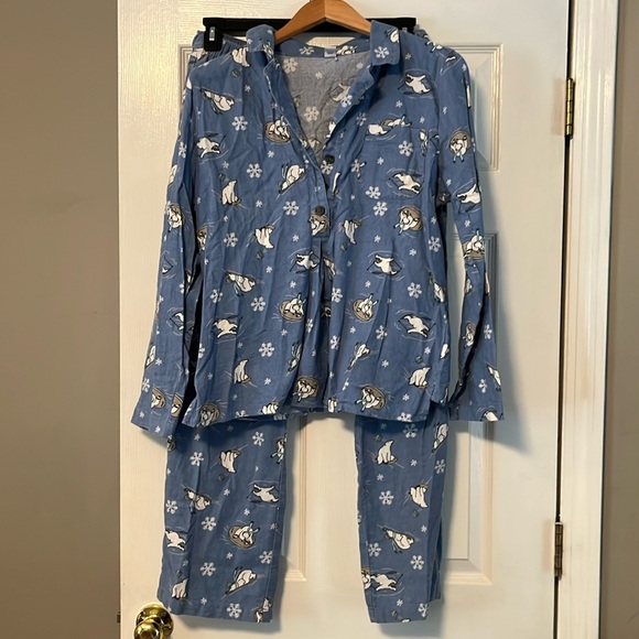 Old Navy Maternity Flannel Pajamas - Picture 1 of 7